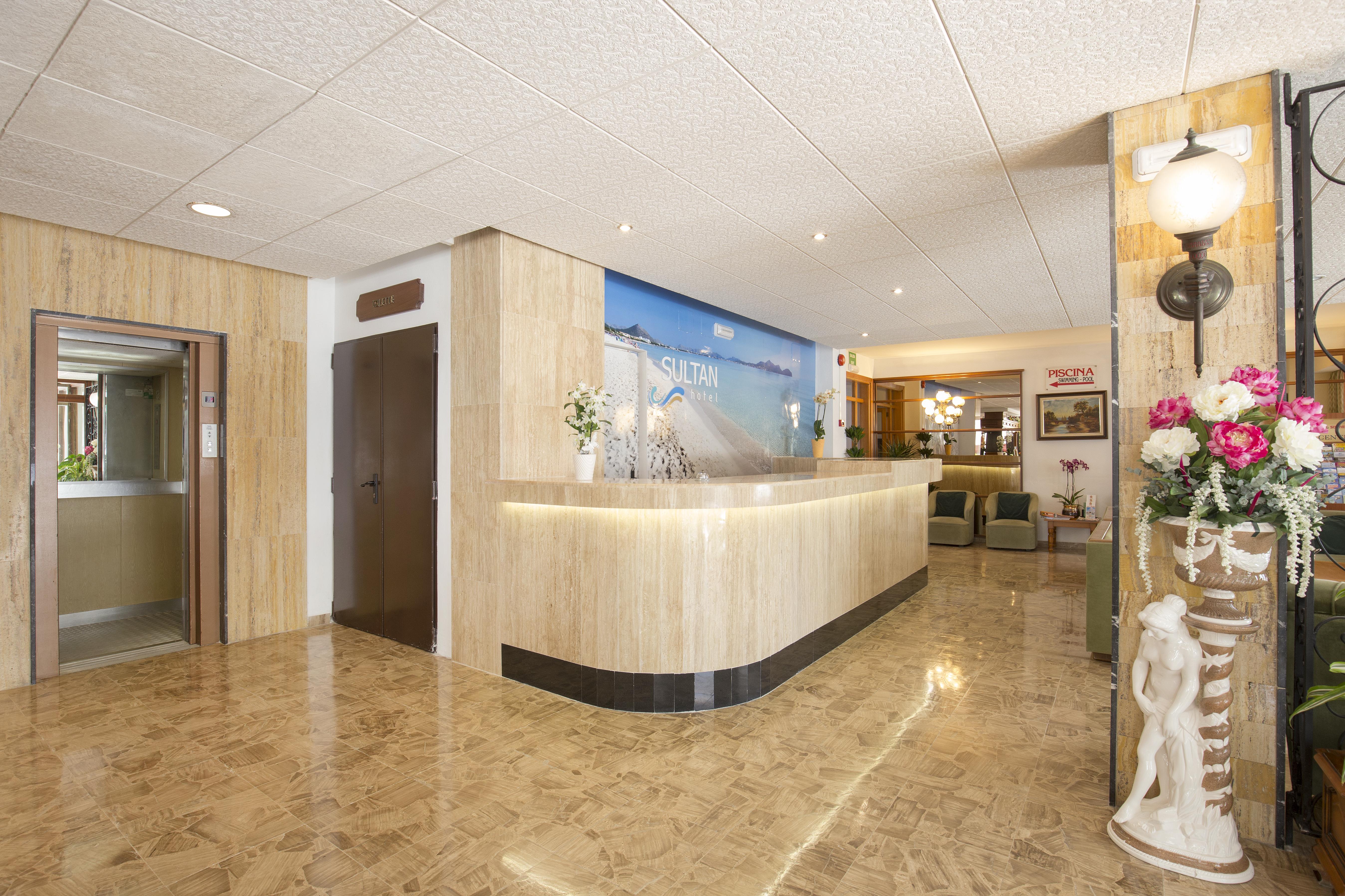 Hotel Sultan กันปิกาฟอร์ต ภายนอก รูปภาพ
